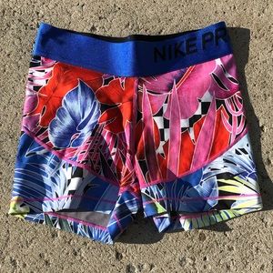 NIKE PRO Spandex Shorts